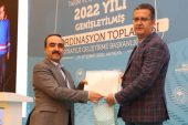 Bakan Pakdemirli’den Yılmaz’a başarı belgesi