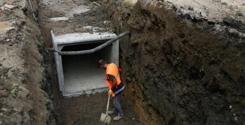 BÜYÜKŞEHİR ALTYAPIDA DEVRİM YAPIYOR