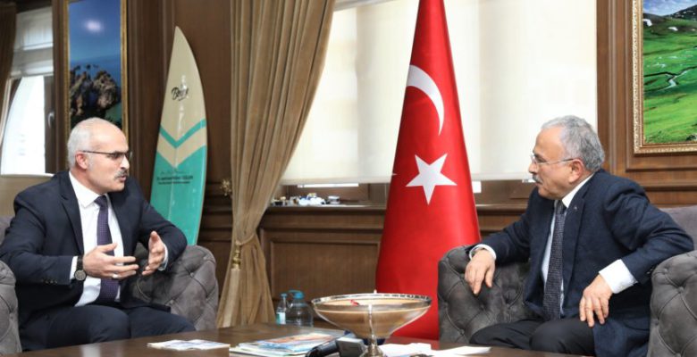 HÜKÜMLÜLER İŞ VE MESLEK SAHİBİ OLDU