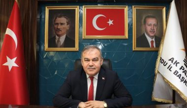 İL BAŞKANI TOMAKİN VATANDAŞLARIN REGAİB KANDİLİNİ KUTLADI İL BAŞKANI TOMAKİN VATANDAŞLARIN REGAİB KANDİLİNİ KUTLADI