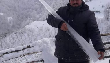 Buz Sarkıtları İnsan Boyuna Ulaştı