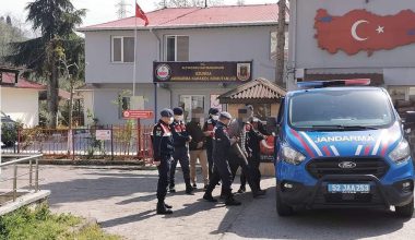 Jandarma, Kablo Hırsızlarını Affetmedi. 2 şüpheli Tutuklandı Jandarma, Kablo Hırsızlarını Affetmedi. 2 şüpheli Tutuklandı