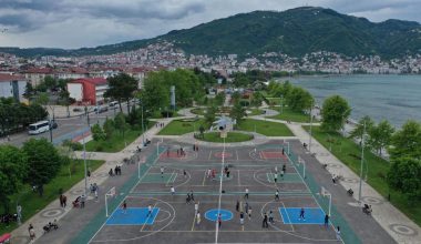 BÜYÜKŞEHİR İLÇELERE 25 YENİ SPOR SAHASI KAZANDIRDI