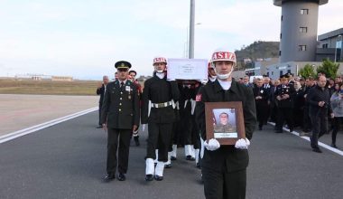 GİRESUNLU ŞEHİDİMİZ HAVALİMANINA GELDİ
