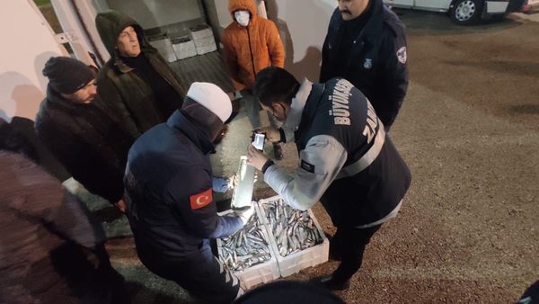 BÜYÜKŞEHİR ZABITASI DENETİME DEVAM EDİYOR