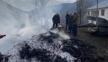 MESUDİYE’DE YANGIN AFETE DÖNÜŞMEDEN SÖNDÜRÜLDÜ