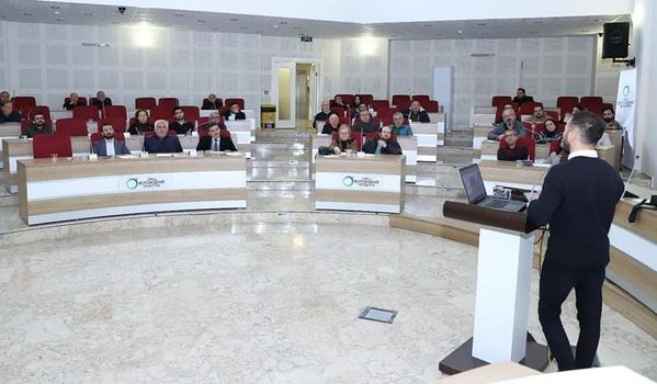 DAVET’TE “FINDIK VERİMLİLİĞİNİ” EĞİTİMİ DÜZENLENDİ
