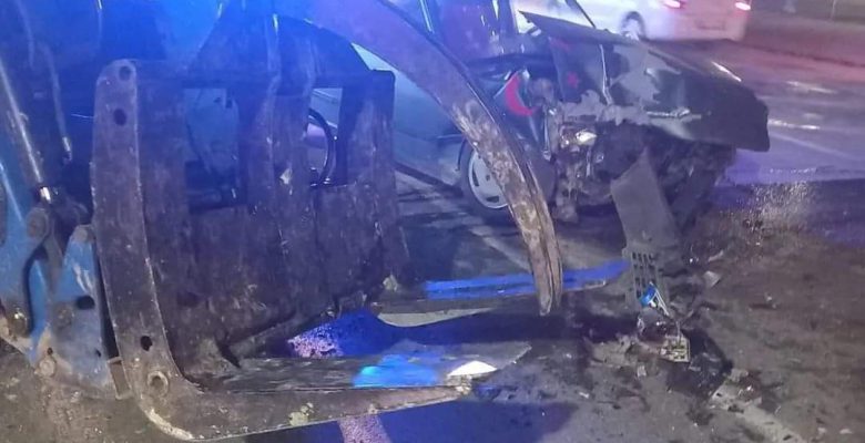 FATSA’DA TRAKTÖR İLE OTOMOBİL ÇARPIŞTI