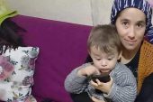 TORUNUNU VE KIZINI ARIYOR