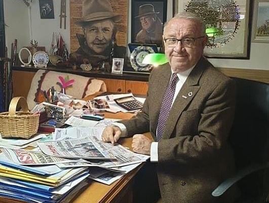 16 YILLIK GÖREVİNİ BIRAKTI