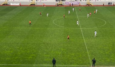 52 ORDUSPOR  EDİRNESPOR’LA KARŞILAŞTI