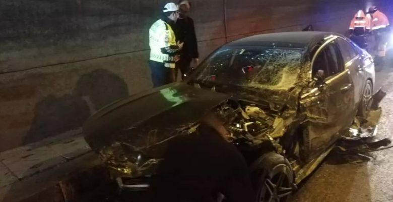 TÜNELDE KAZA: TIRIN ALTINDA KALMAKTAN SON ANDA KURTULDU