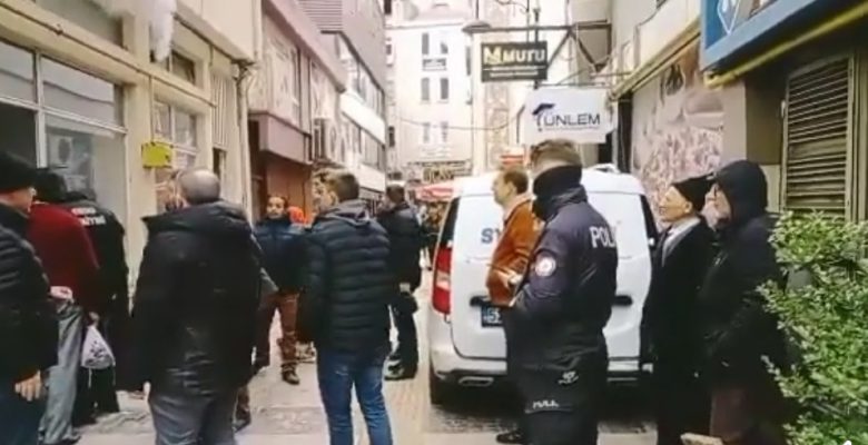 KAHVE DÜKKANINDA YANGIN (İZLE)