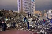DEPREMDE 3 ASKER ŞEHİT DÜŞTÜ
