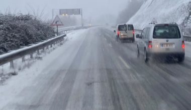 FATSA-ALTINORDU ARASINDA KAR ETKİLİ OLUYOR