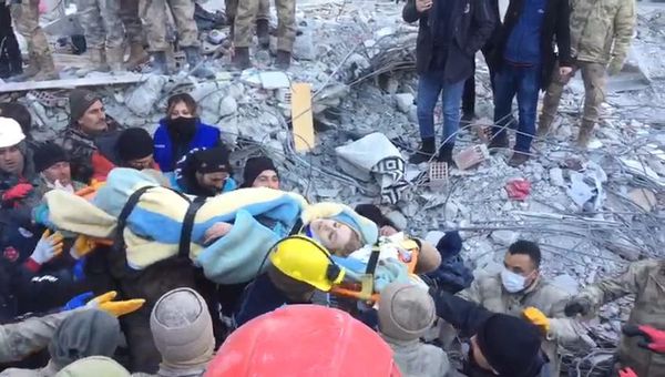 ORDU İTFAİYESİ 16 YAŞINDAKİ NALAN’I KURTARDI