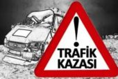 SERVİS MİNİBÜSÜ İLE KAMYONET ÇARPIŞTI