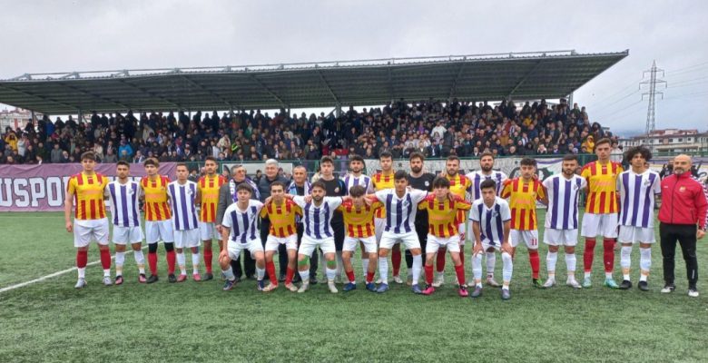 ORDUSPOR İLK RESMİ MAÇINI OYNADI