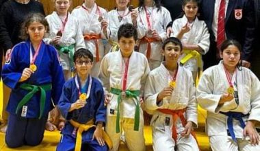JUDO TAKIMI YARI FİNALE YÜKSELDİ