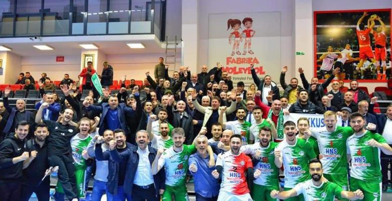 AKKUŞ BAŞARDI, EFELER LİGİNİ GARANTİLEDİ