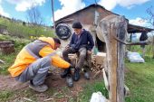 ALTINORDU BELEDİYESİ İBRAHİM AMCANIN YALNIZLIĞINA ORTAK OLDU