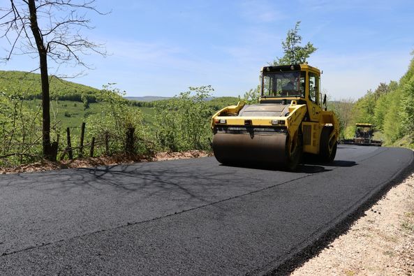 AYBASTI VE GÖLKÖY’ÜN SICAK ASFALT MUTLULUĞU