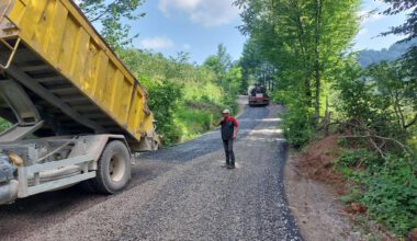GÖLKÖY’ÜN YOLLARI ASFALT İLE BULUŞUYOR