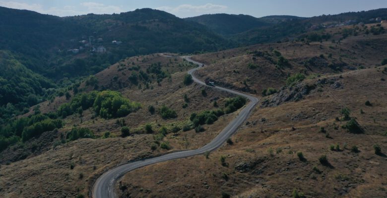 MESUDİYE YOLLARINA ASFALTLI KONFOR