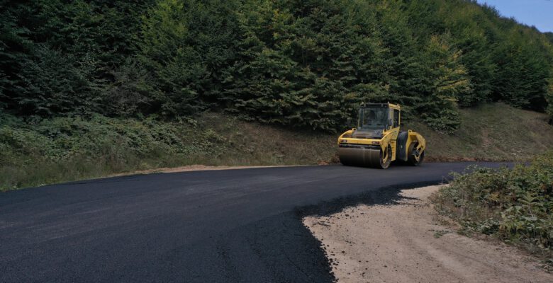 GÖLKÖY’E ASFALT KONFORU