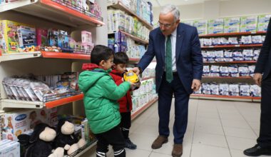 HAYIRSEVERLERİN BAĞIŞI MİNİK KALPLERE ULAŞTI