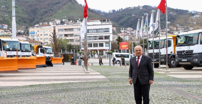 BÜYÜKŞEHİR ARAÇ FİLOSUNU GÜÇLENDİRDİ
