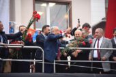 BAŞKAN GÜLER’E COŞKULU KARŞILAMA