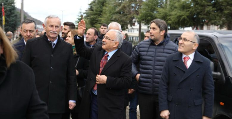 BAŞKAN GÜLER GÖNÜLLERİ FETHETMEYE DEVAM EDİYOR