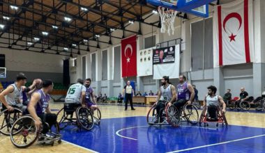 ENGELSİZLER ORDUSU KIBRIS’TA GALİP GELDİ
