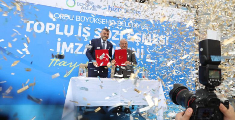 BÜYÜKŞEHİR İŞÇİSİ BAYRAM EDİYOR