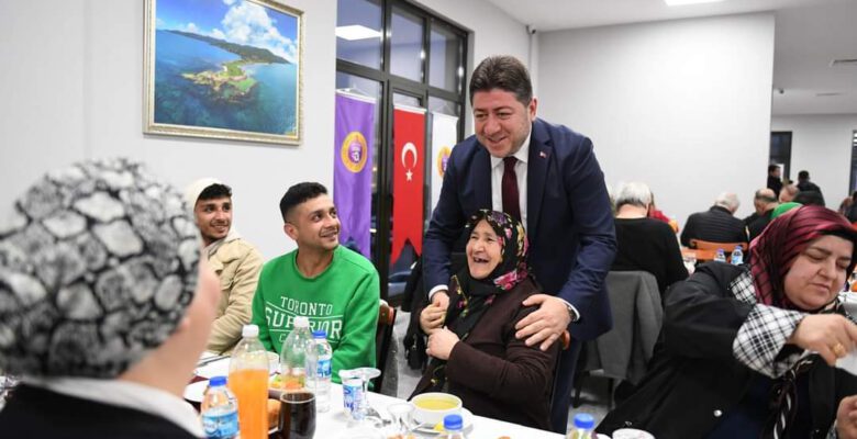 BAŞKAN TÖREN’İN HIZINA YETİŞİLMİYOR