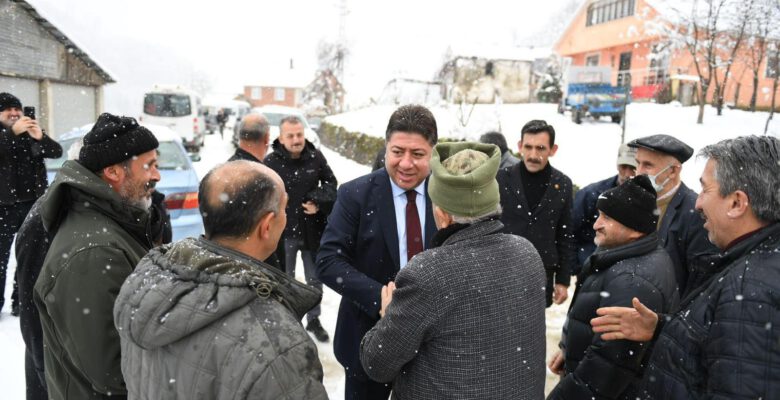 BAŞKAN AŞKIN TÖREN’DEN KIRSALDA GÖVDE GÖSTERİSİ