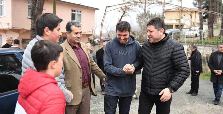 AŞKIN TÖREN SEVGİSİ BÜYÜK BİR COŞKUYA DÖNÜŞÜYOR