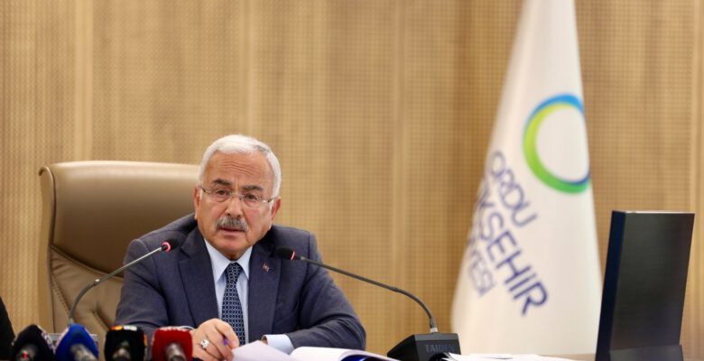 BAŞKAN GÜLER: OTOPARK SORUNU BİTECEK